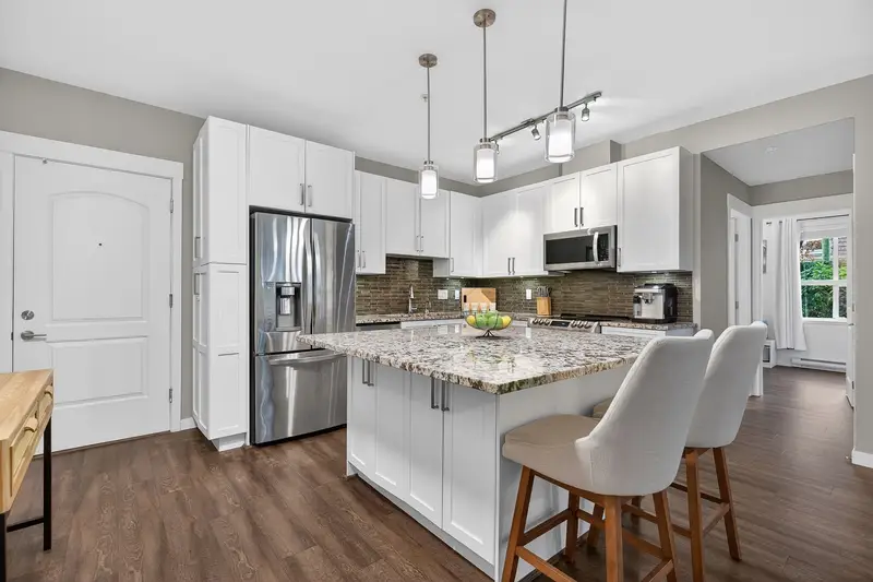 B102 6490 194 STREET - photo 3 of 25