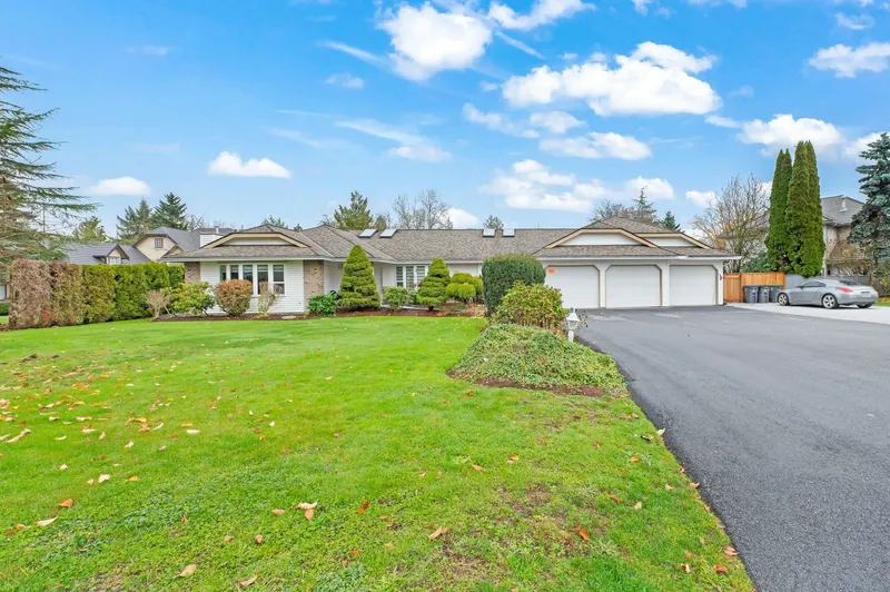 15435 KILLARNEY PLACE - photo 1 of 25