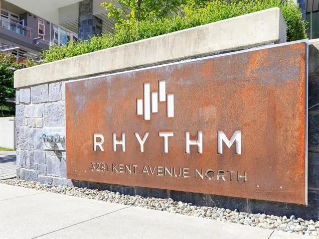 506 3281 E KENT AVENUE NORTH - photo 2 of 14