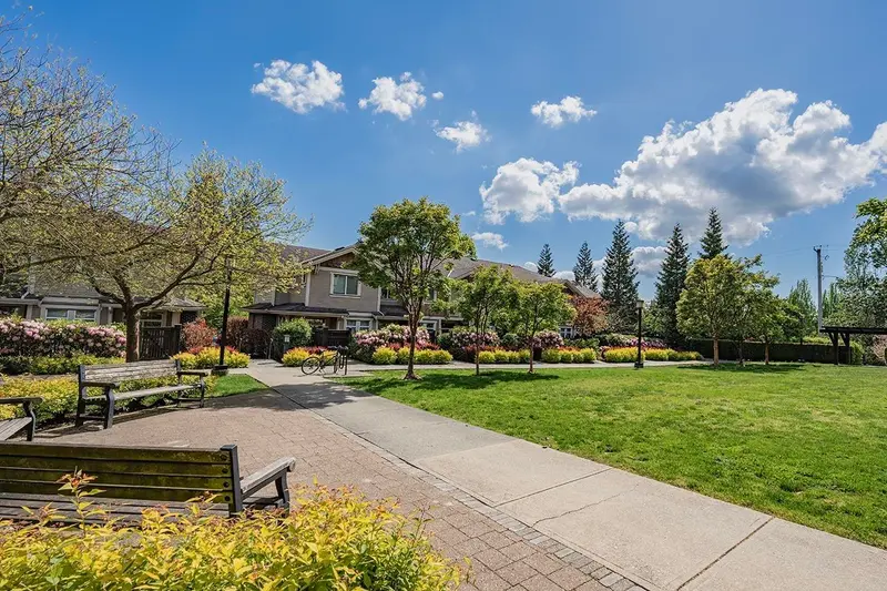 115 5775 IRMIN STREET - photo 2 of 16