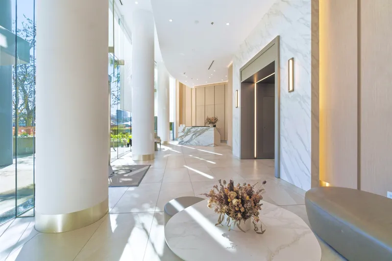 3608 1033 MARINASIDE CRESCENT - photo 2 of 25