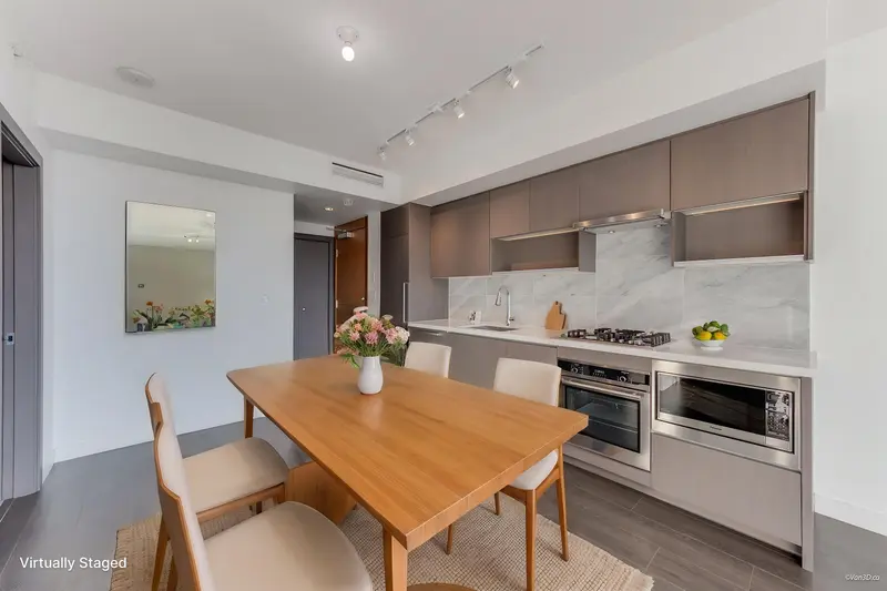 2906 6538 NELSON AVENUE - photo 2 of 25