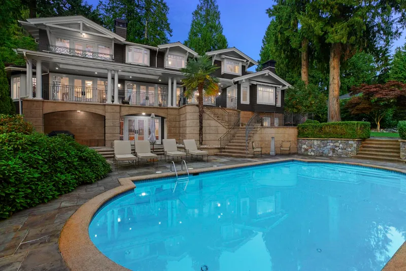 3090 MATHERS AVENUE - photo 2 of 25