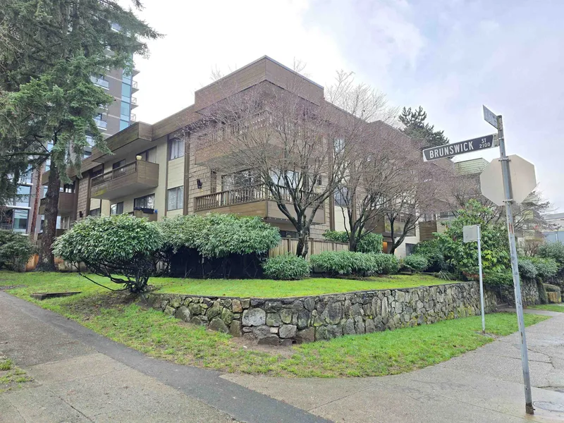 207 350 E 5TH AVENUE - photo 1 of 20