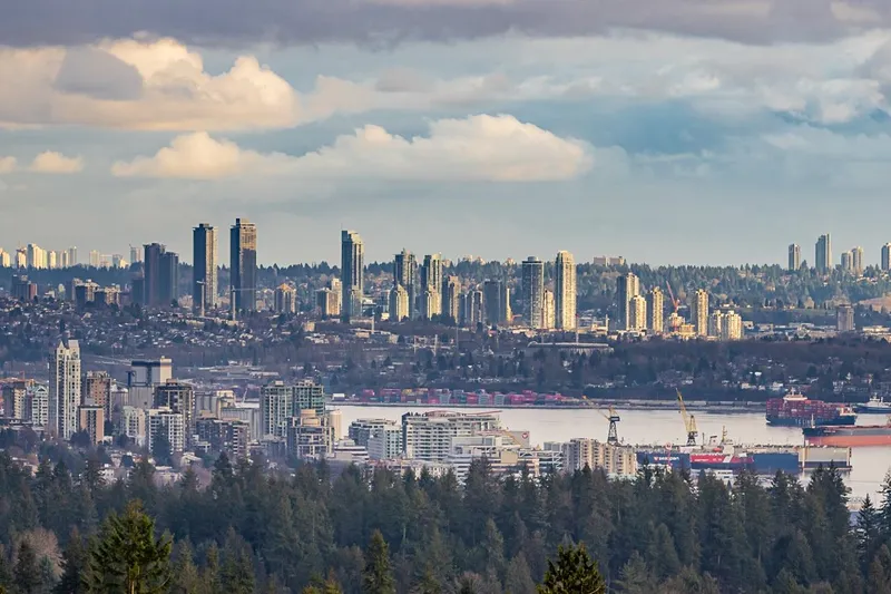 797 EYREMOUNT DRIVE - photo 4 of 25