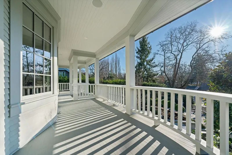 6476 BLENHEIM STREET - photo 3 of 20