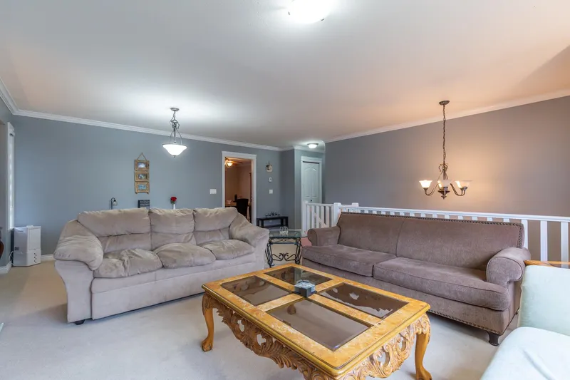 32967 EGGLESTONE AVENUE - photo 4 of 25