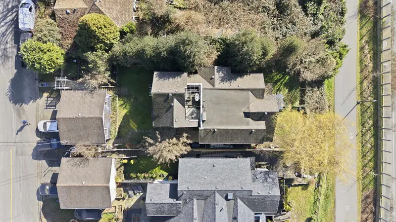 B 403 ALDER STREET - photo 1 of 19