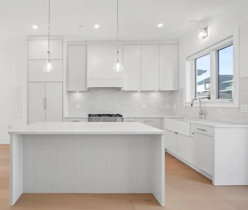 531 W 61ST AVENUE - photo 2 of 25