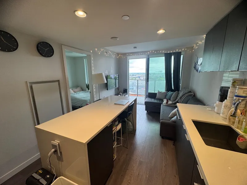 701 8238 LORD STREET - photo 3 of 13