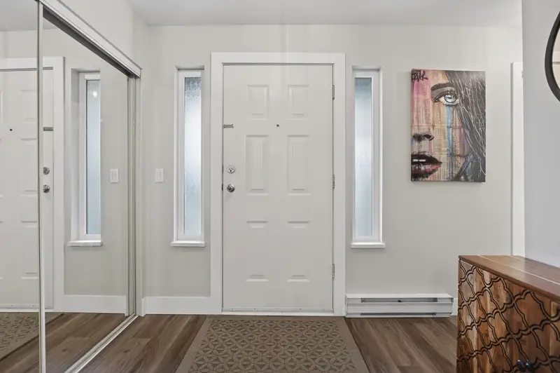 213 1189 WESTWOOD STREET - photo 3 of 25