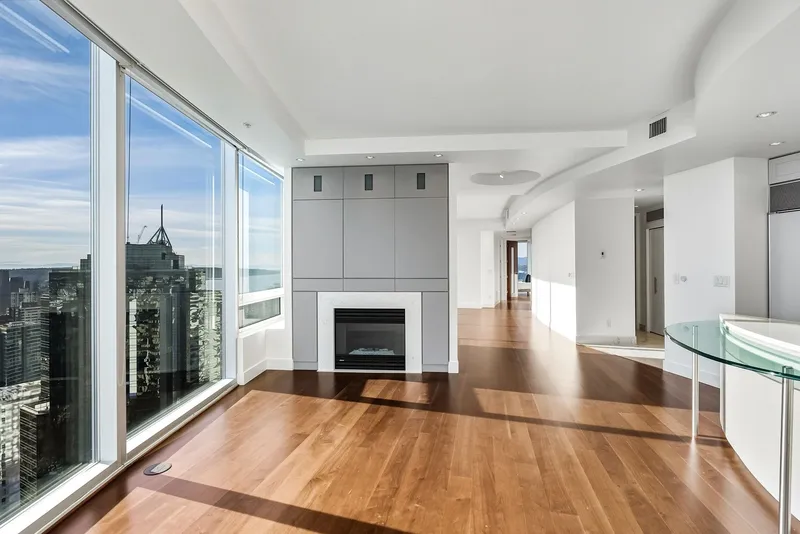 3404 938 NELSON STREET - photo 3 of 25