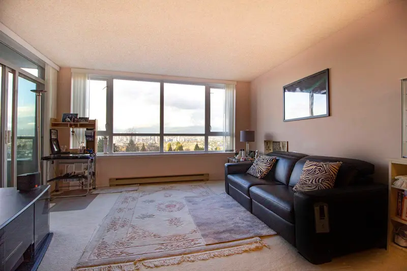 705 6055 NELSON AVENUE - photo 2 of 21