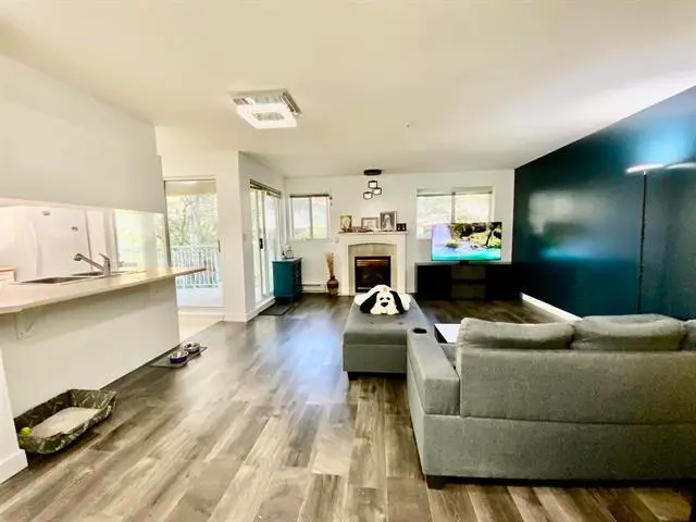 213 13727 74 AVENUE - photo 3 of 15