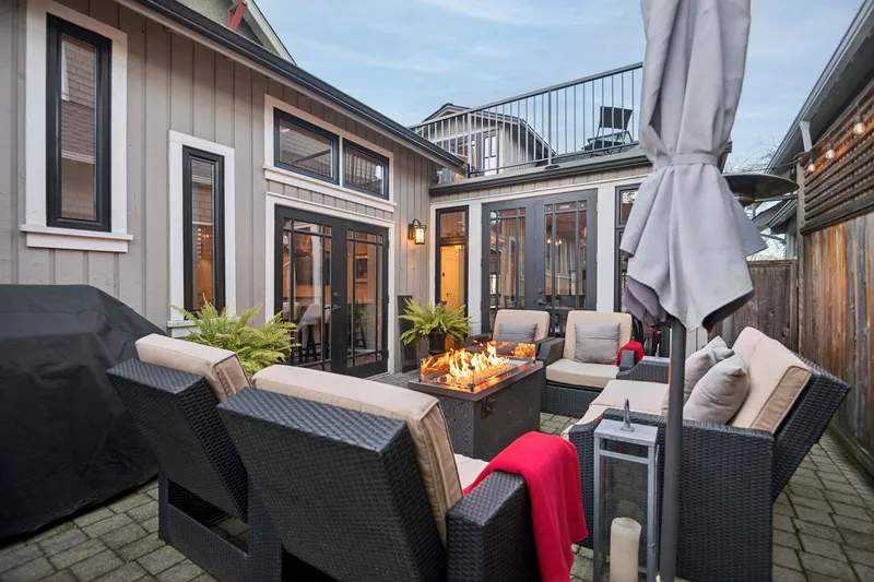 3814 W 11 AVENUE - photo 1 of 25