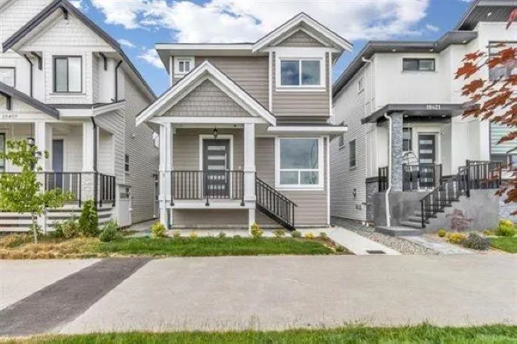 19415 70 AVENUE - photo 1 of 25