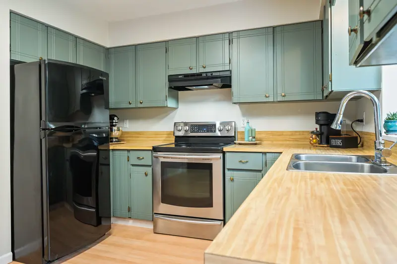 1505 134A STREET - photo 4 of 25