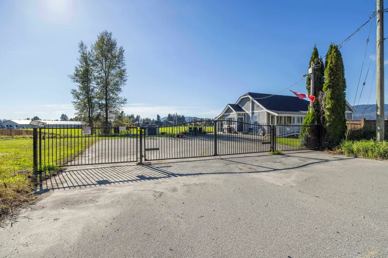 9183 SYLVESTER ROAD - photo 2 of 25