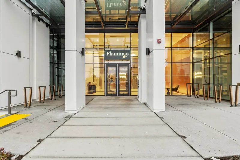 1203 13675 107A AVENUE - photo 3 of 16