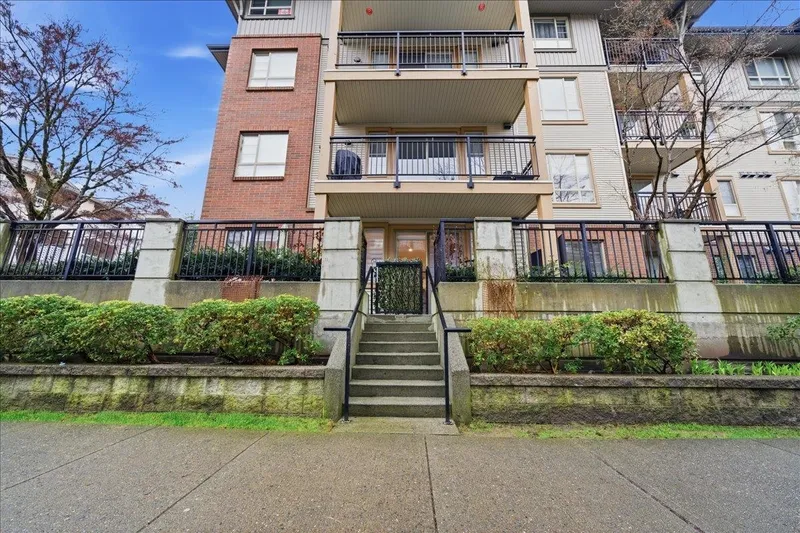 111 2346 MCALLISTER AVENUE - photo 2 of 23