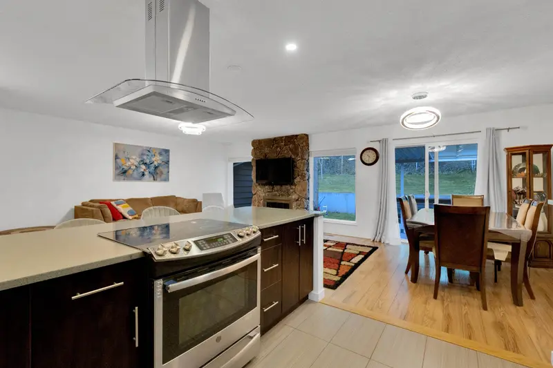 1230 BLUFF DRIVE - photo 3 of 25