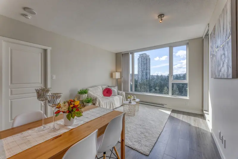 1604 3100 WINDSOR GATE - photo 3 of 25