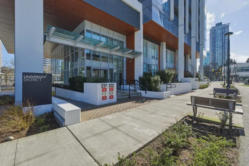 1604 10448 UNIVERSITY DRIVE - photo 4 of 25