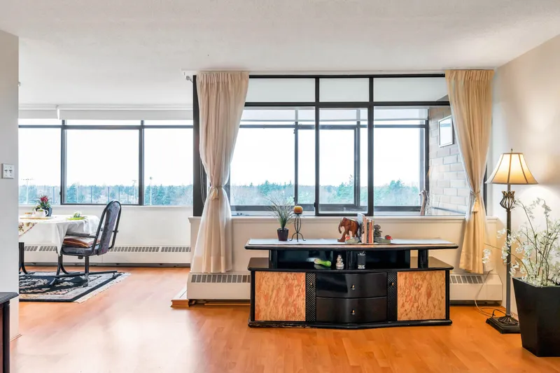 1010 6611 MINORU BOULEVARD - photo 4 of 25