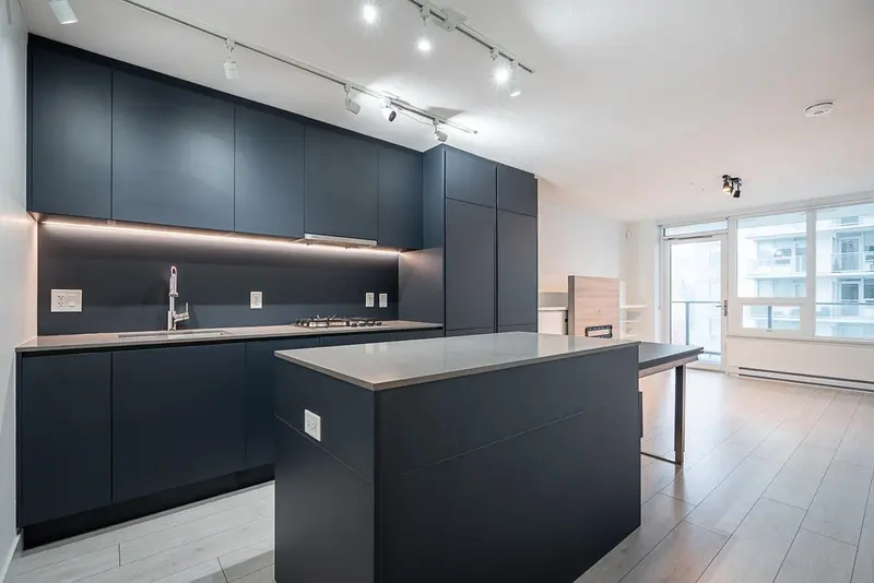 1106 988 QUAYSIDE DRIVE - photo 2 of 25