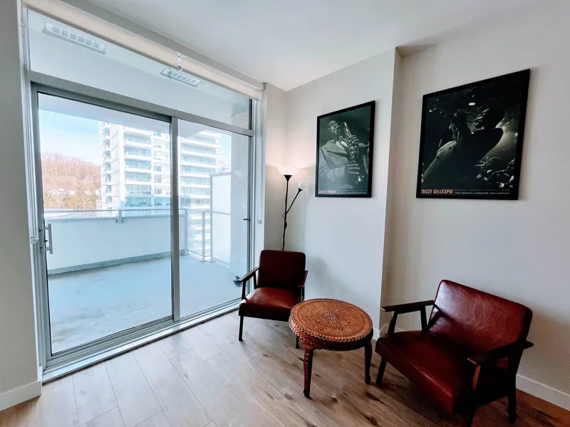 1205 3430 E KENT AVENUE SOUTH - photo 4 of 25