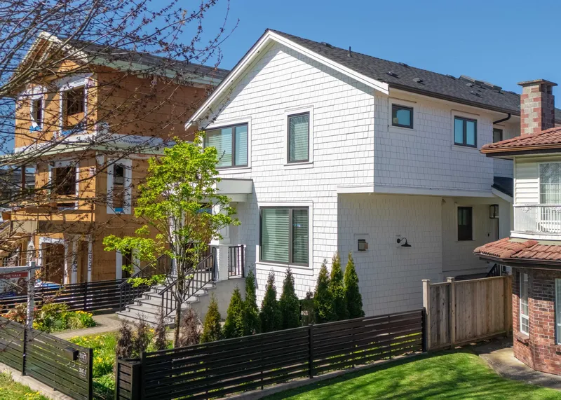 2047 E 51 AVENUE - photo 1 of 25