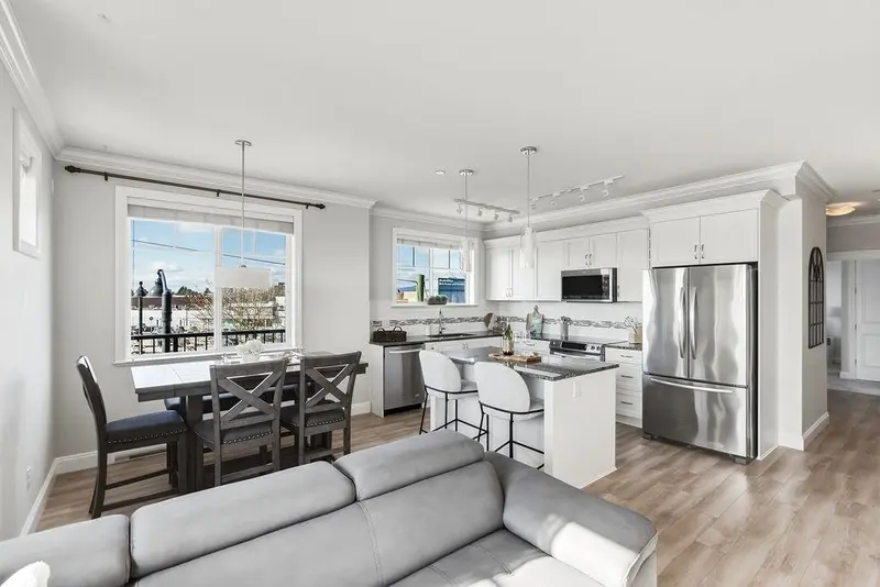 305 11862 226 STREET - photo 3 of 25