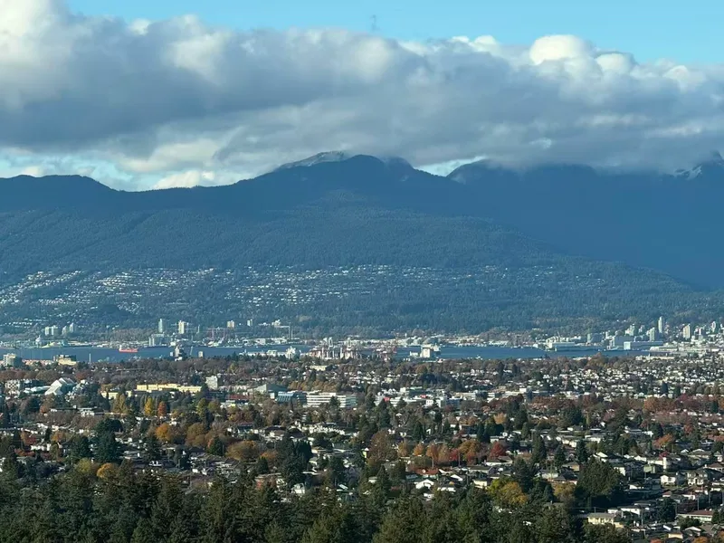 3506 6468 WILLINGDON AVENUE - photo 2 of 25