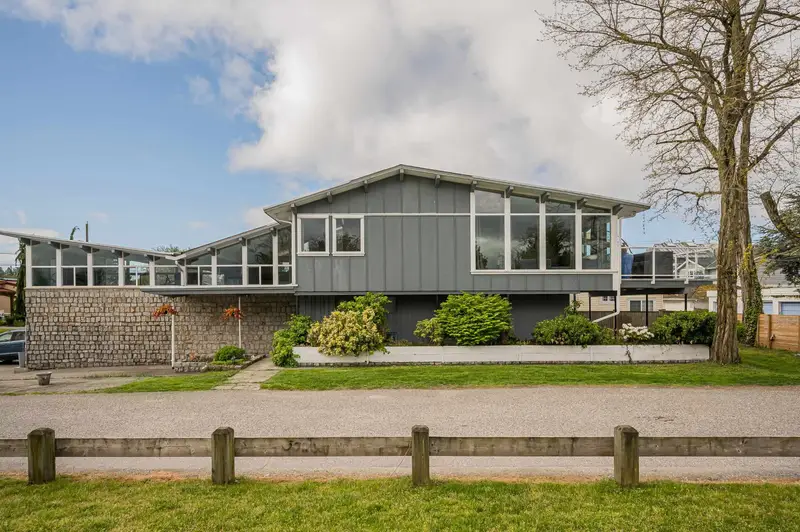 3099 MCBRIDE AVENUE - photo 2 of 25