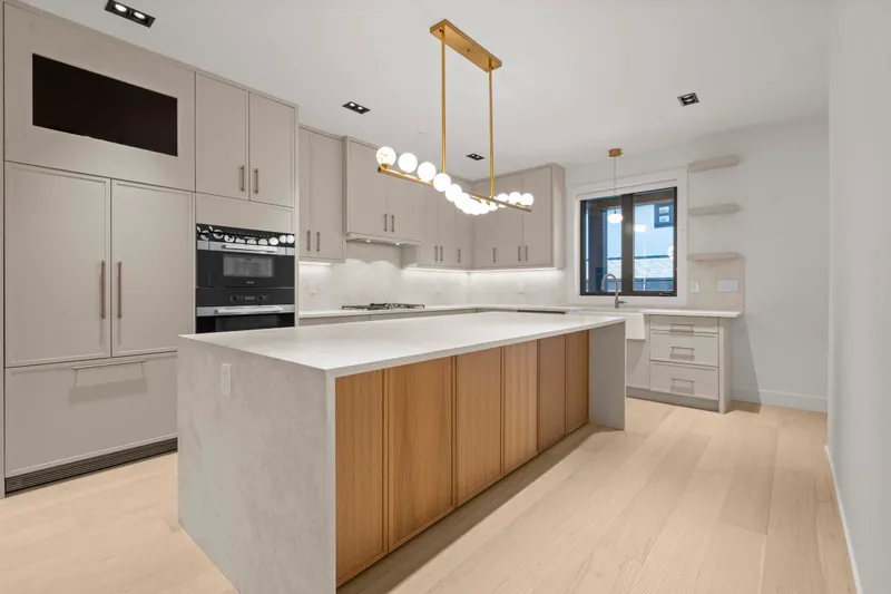 3218 W 39TH AVENUE - photo 2 of 25