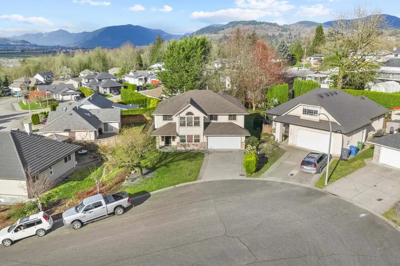 34495 PICTON PLACE - photo 3 of 25