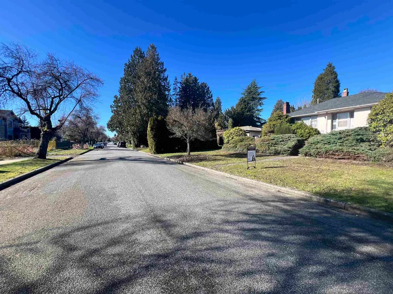 1315 W 58TH AVENUE - photo 2 of 18