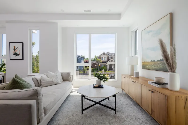 213 715 W 49TH AVENUE - photo 1 of 25