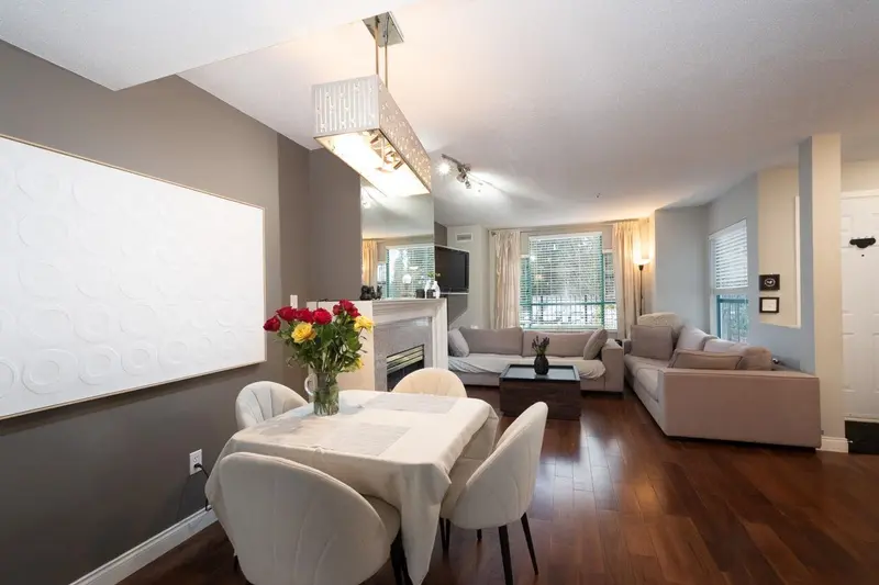 108E 3081 GLEN DRIVE - photo 4 of 25