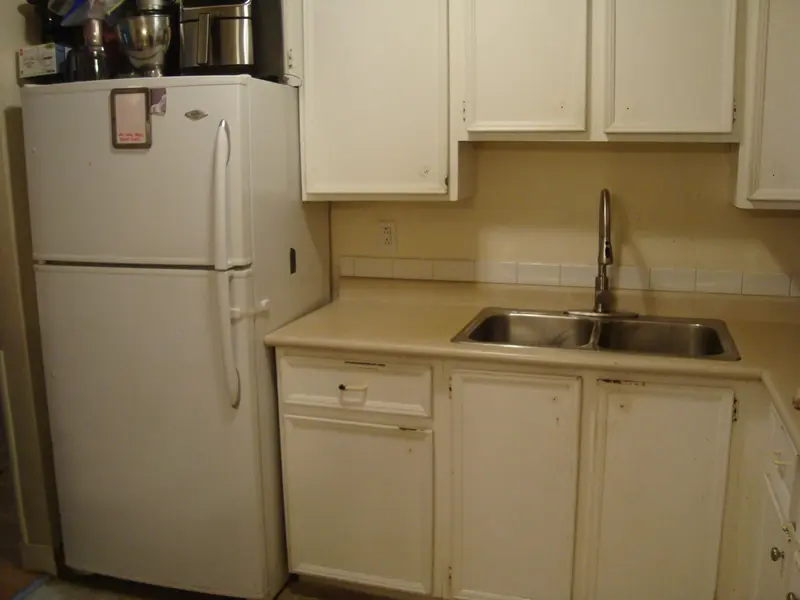 126 32850 GEORGE FERGUSON WAY - photo 3 of 8