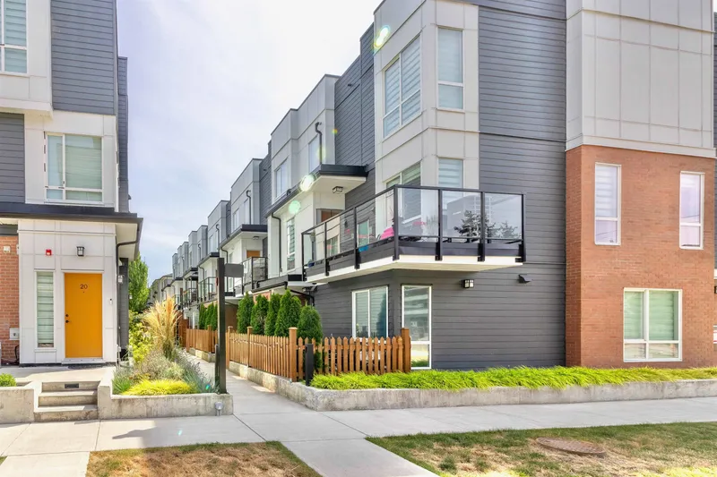 31 18855 72 AVENUE - photo 1 of 25