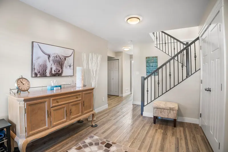 46674 UPLANDS ROAD - photo 3 of 25