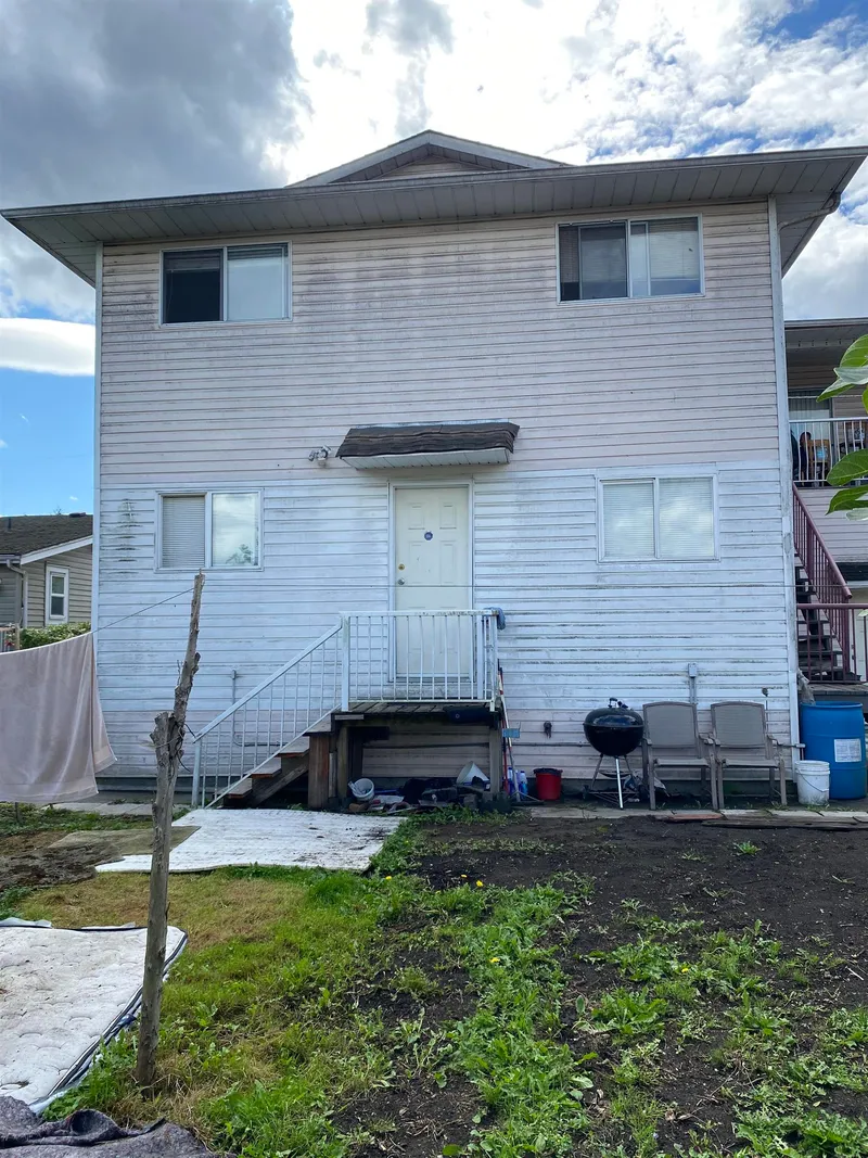 12751 115A AVENUE - photo 2 of 4