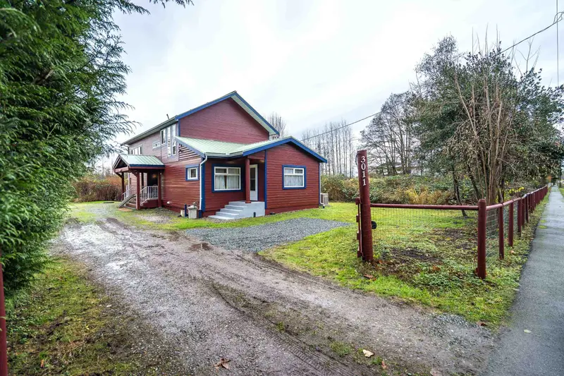 3011 184 STREET - photo 2 of 25