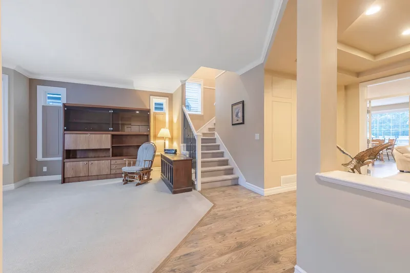 14731 59A AVENUE - photo 3 of 25