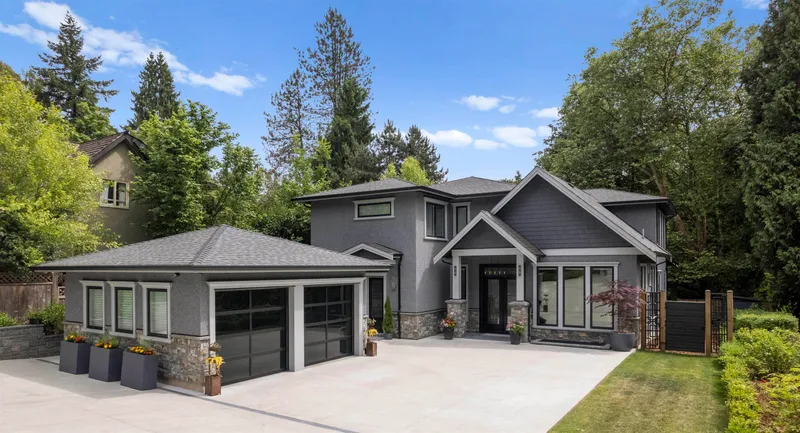 8258 GOVERNMENT ROAD - photo 1 of 25