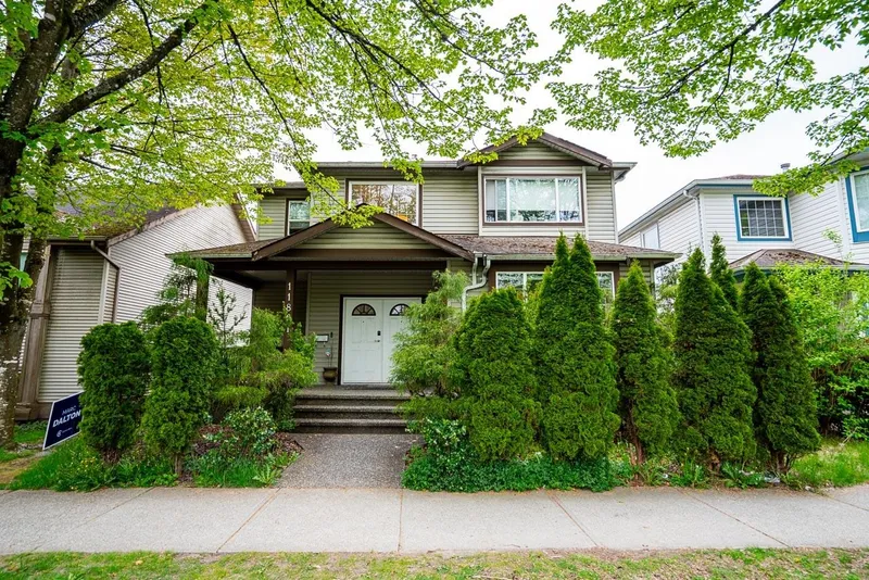 11861 240 STREET - photo 2 of 25