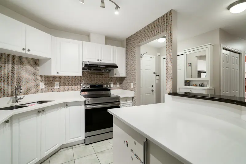 101 519 TWELFTH STREET - photo 1 of 23