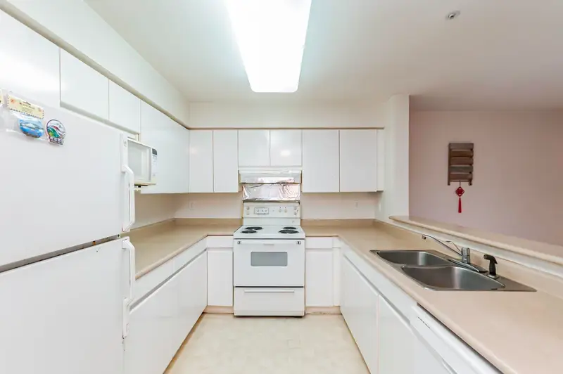 305 3065 PRIMROSE LANE - photo 3 of 25