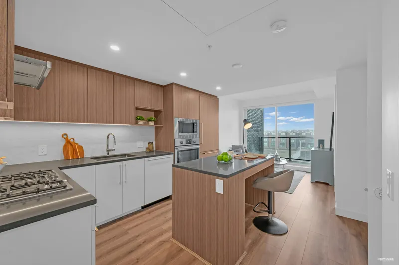 404 8888 OSLER STREET - photo 3 of 25